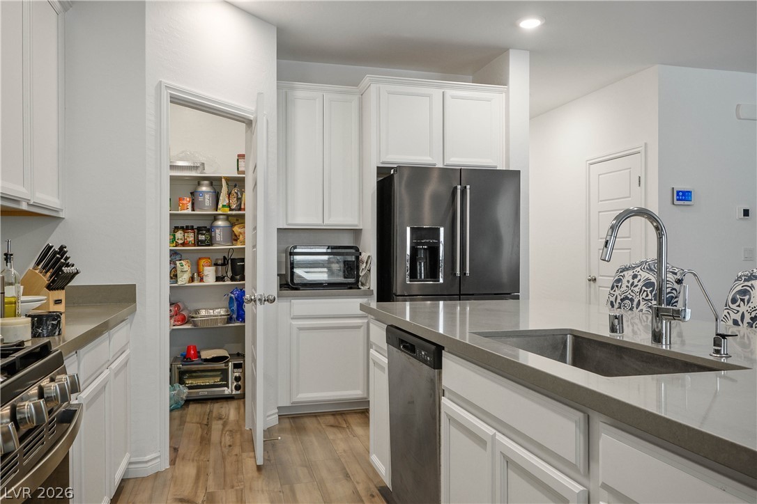 6839 Greensmen Avenue Las Vegas NV 89156