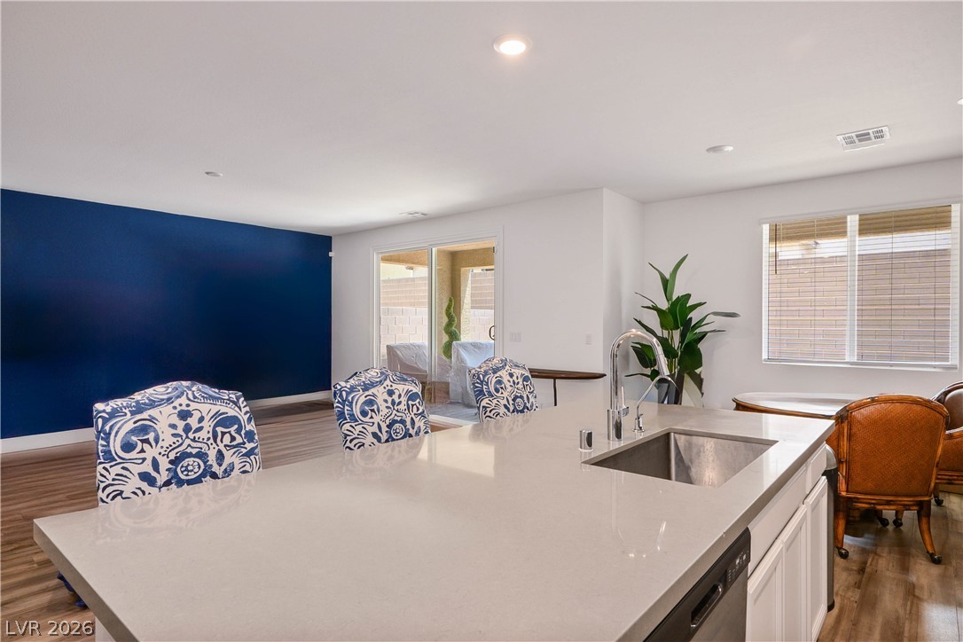 6839 Greensmen Avenue Las Vegas NV 89156