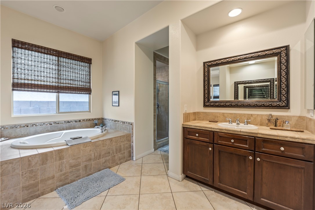 6864 Desert Island Street Las Vegas NV 89149