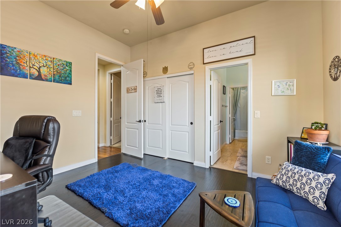 6864 Desert Island Street Las Vegas NV 89149