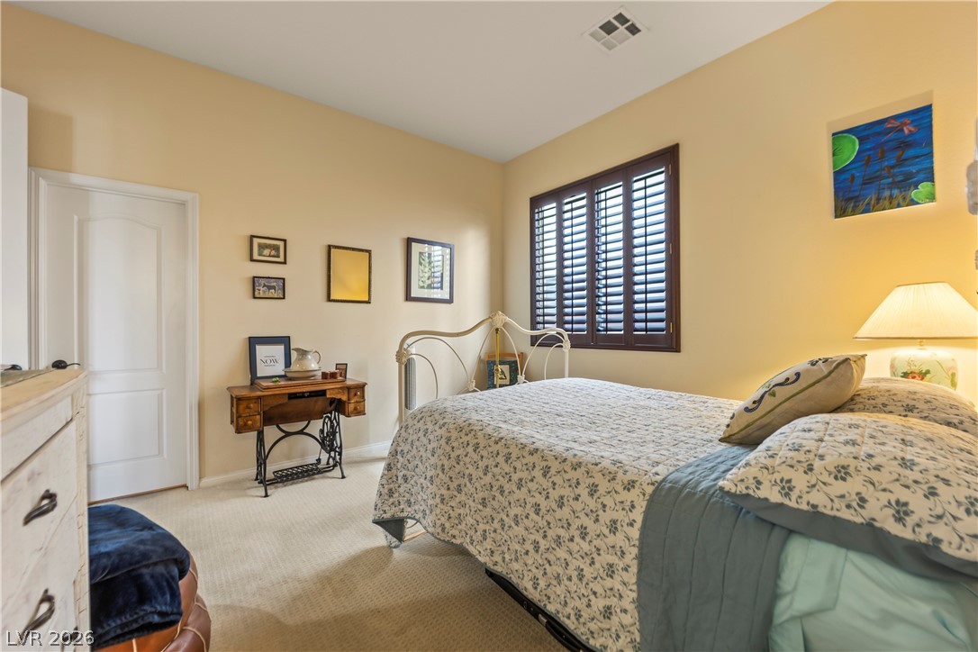 6864 Desert Island Street Las Vegas NV 89149