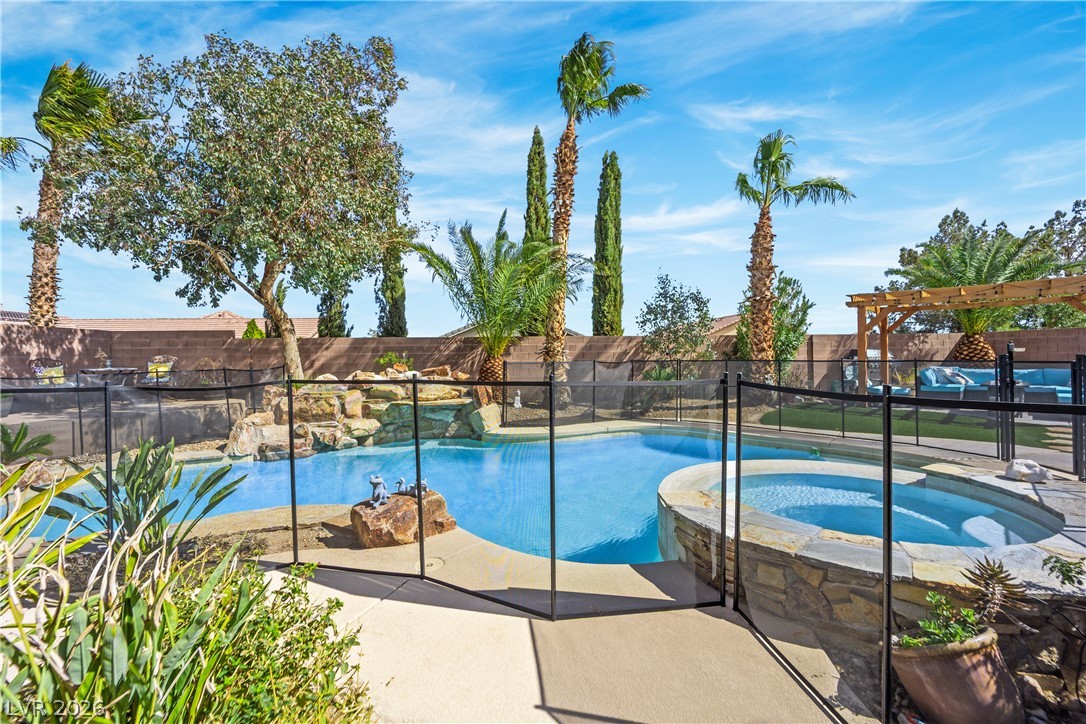 6864 Desert Island Street Las Vegas NV 89149