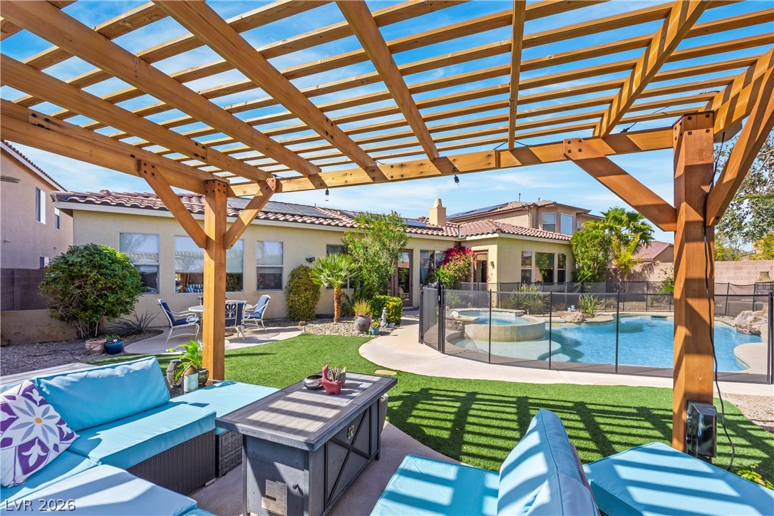6864 Desert Island Street Las Vegas NV 89149