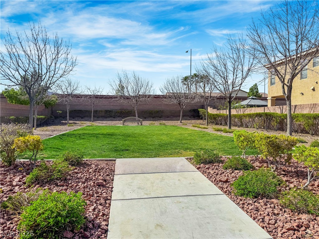 6864 Desert Island Street Las Vegas NV 89149