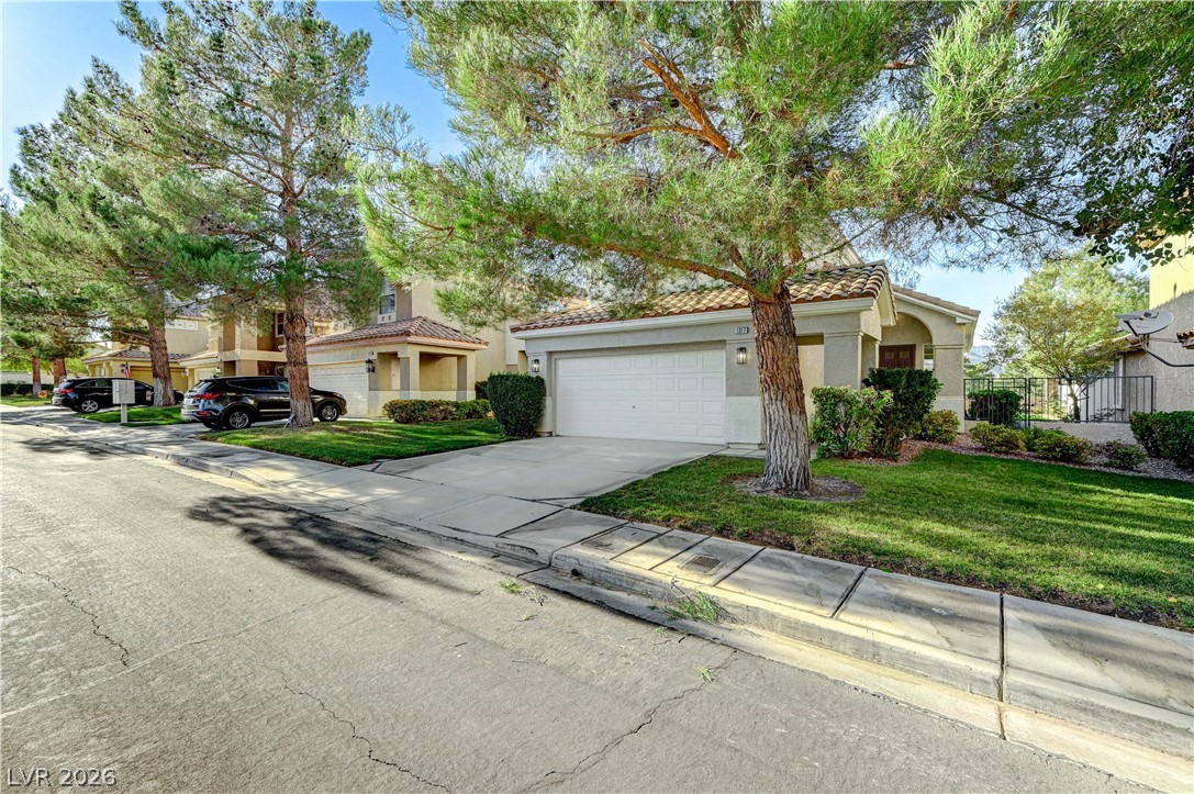 1317 Fox Acres Drive Las Vegas NV 89134