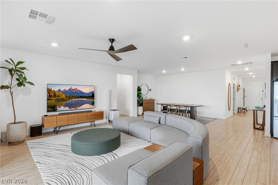 6221 Lamont Hills Avenue Las Vegas NV 89139