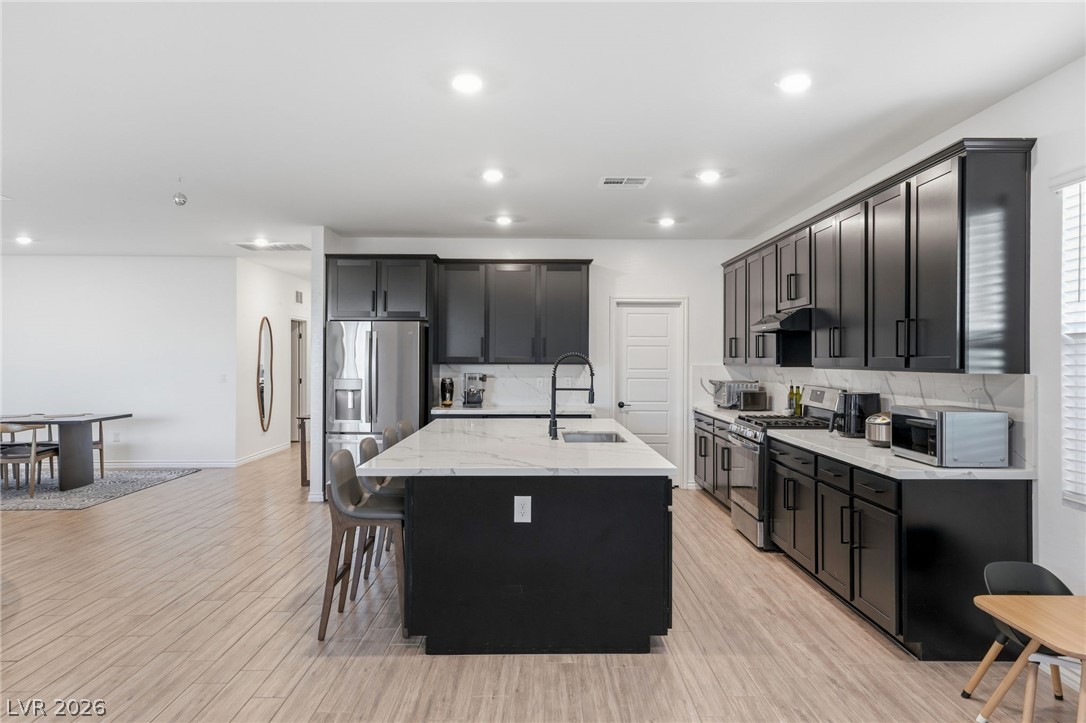 6221 Lamont Hills Avenue Las Vegas NV 89139