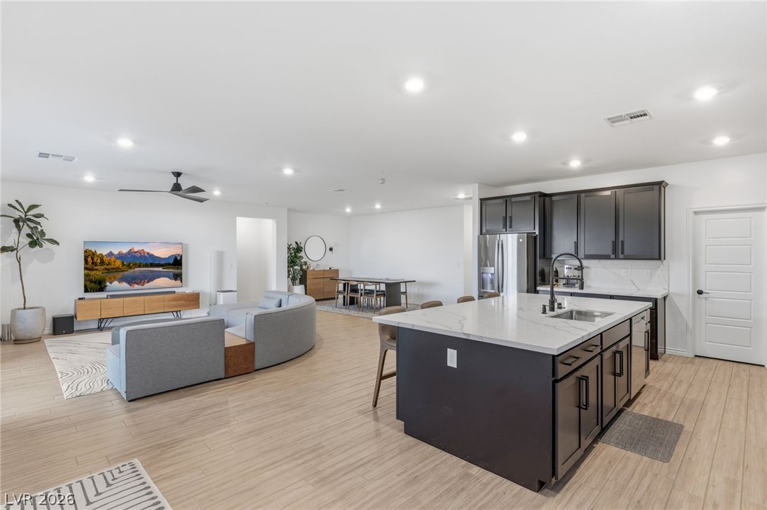 6221 Lamont Hills Avenue Las Vegas NV 89139