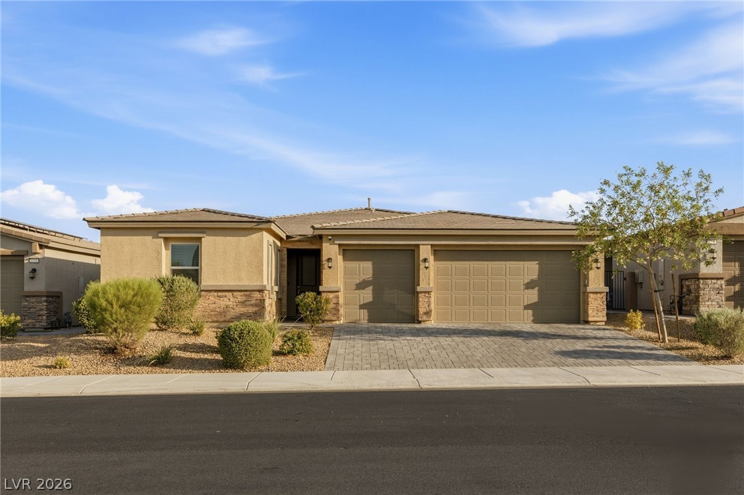 6221 Lamont Hills Avenue Las Vegas NV 89139