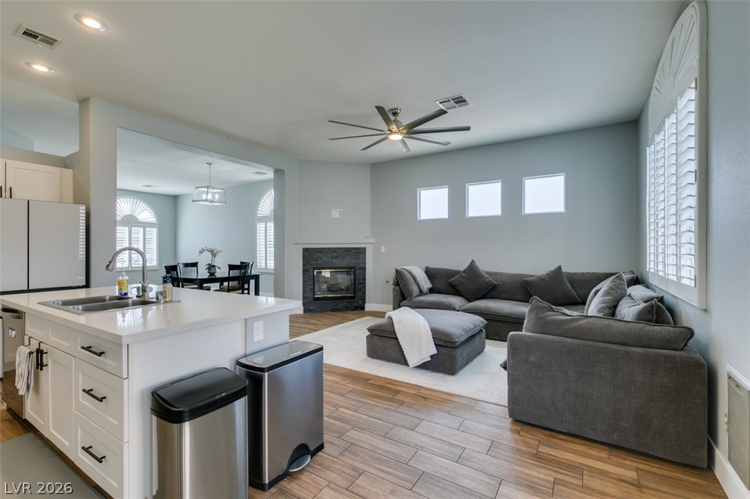 1019 Silver Retreat Court Henderson NV 89002