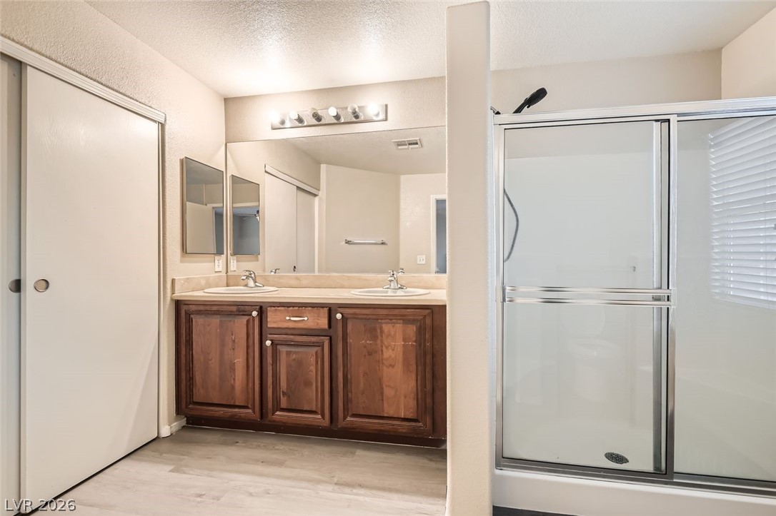 3411 Holly Avenue Las Vegas NV 89106