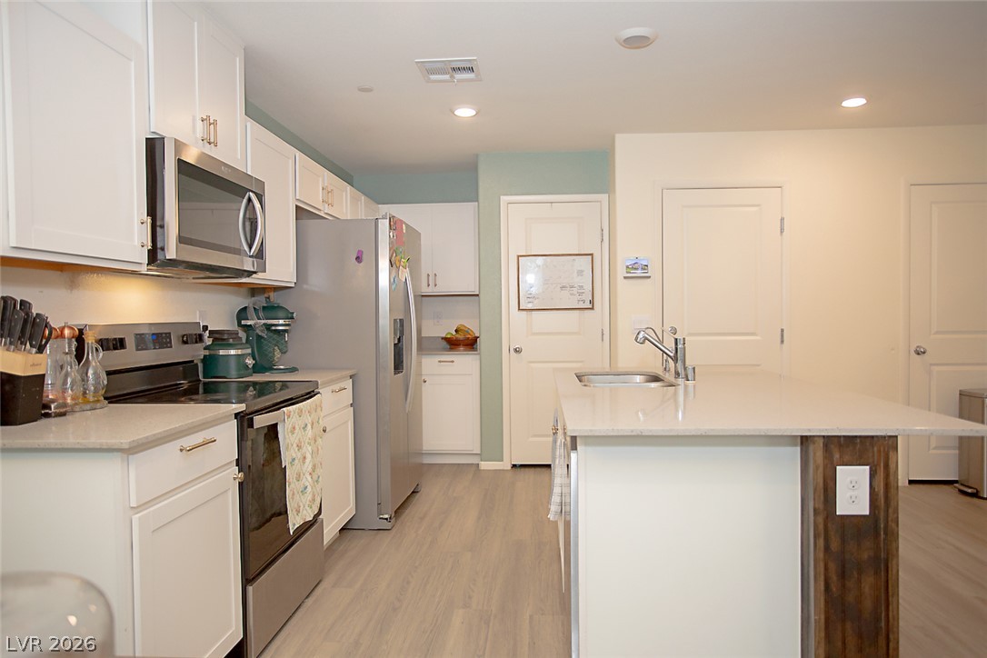 1622 Dom River Drive North Las Vegas NV 89084
