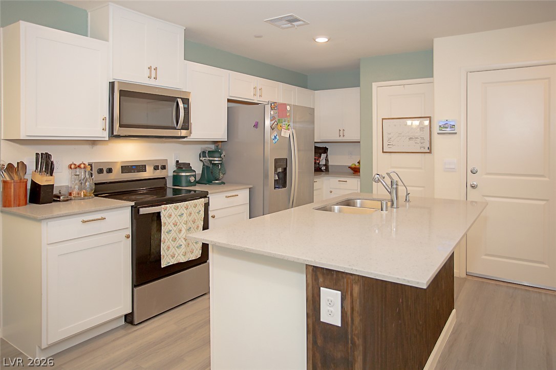 1622 Dom River Drive North Las Vegas NV 89084
