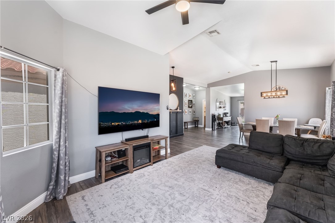 5218 Sangara Drive North Las Vegas NV 89031