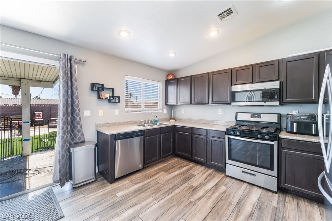 5218 Sangara Drive North Las Vegas NV 89031