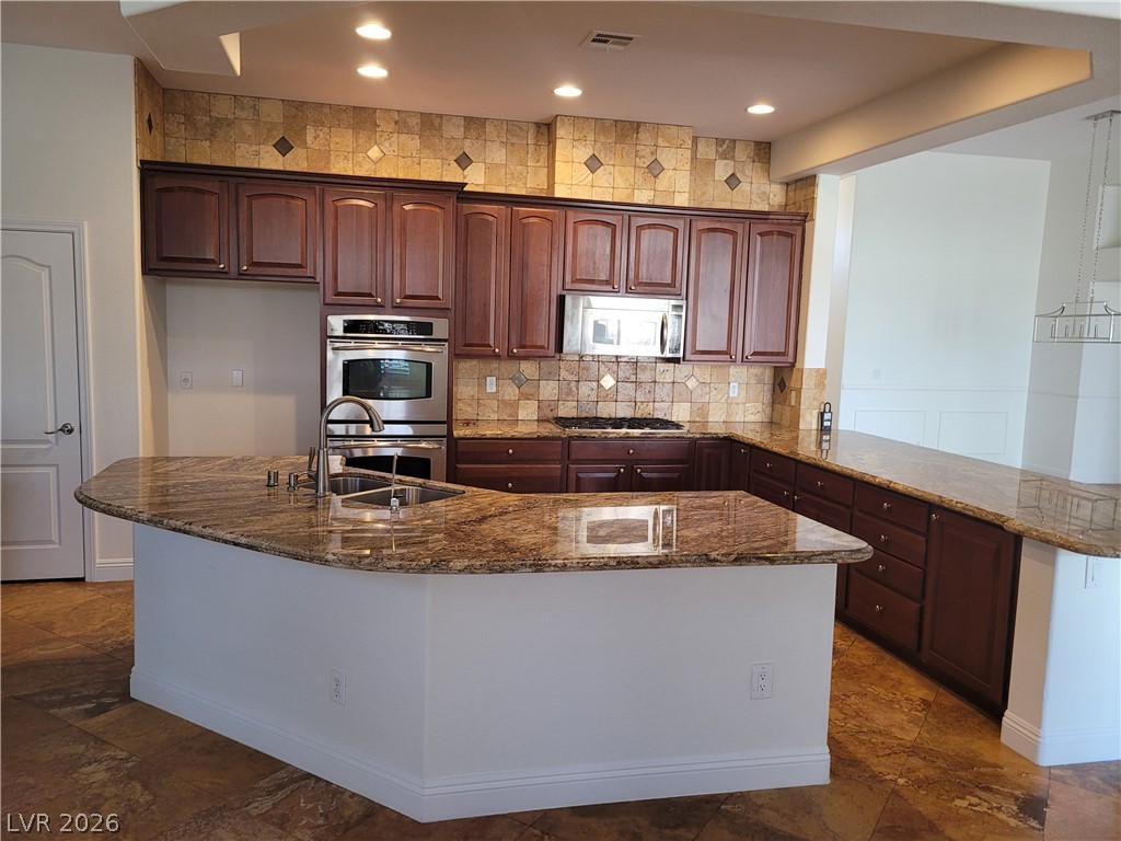7020 Manzanares Drive North Las Vegas NV 89084