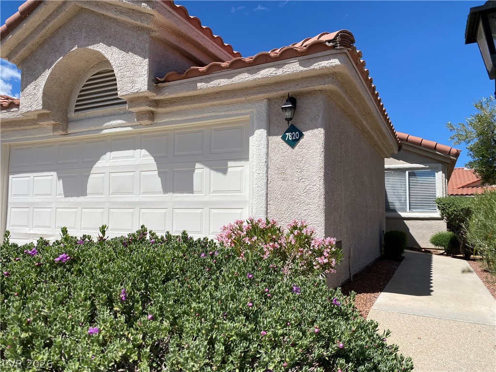 7820 Ravenhollow Lane Las Vegas NV 89145