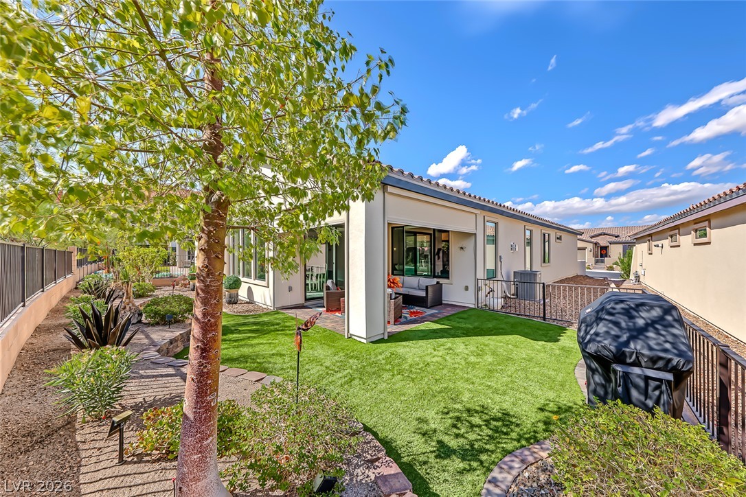 23 Arid Crest Avenue Henderson NV 89011