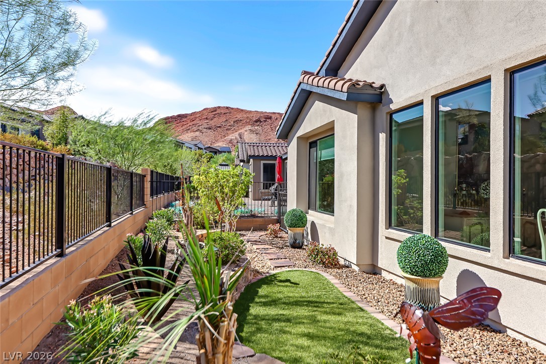 23 Arid Crest Avenue Henderson NV 89011