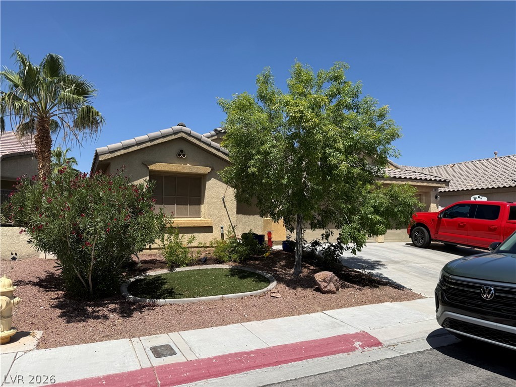 5817 Hawkeye Bell Street North Las Vegas NV 89081