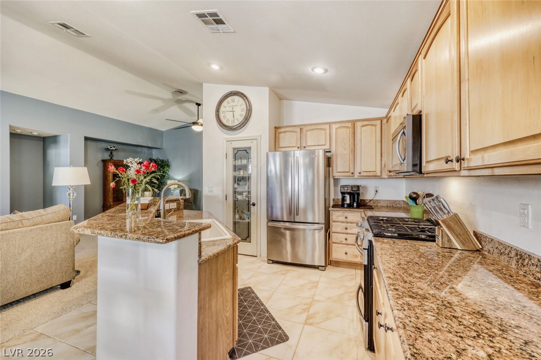 5817 Hawkeye Bell Street North Las Vegas NV 89081