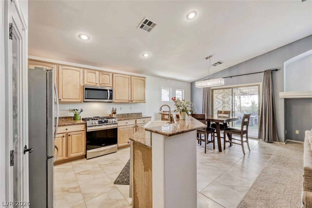 5817 Hawkeye Bell Street North Las Vegas NV 89081