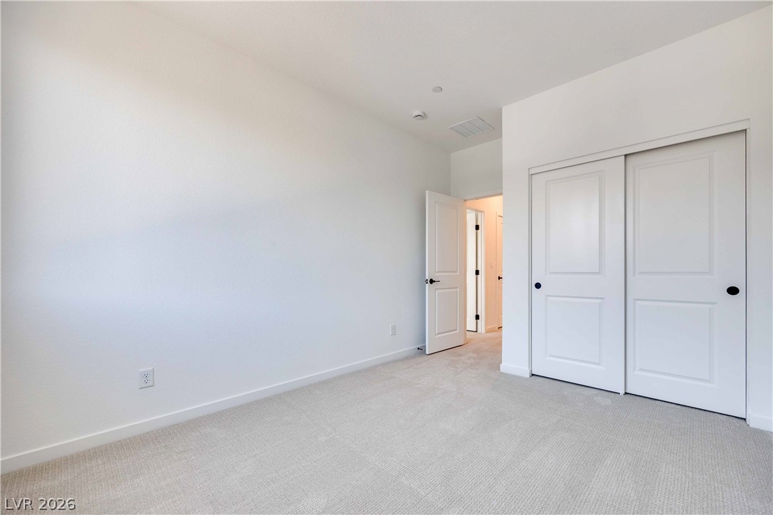 11952 Angle Cliff Avenue Las Vegas NV 89138
