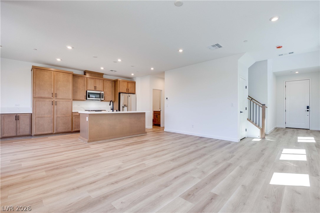11952 Angle Cliff Avenue Las Vegas NV 89138