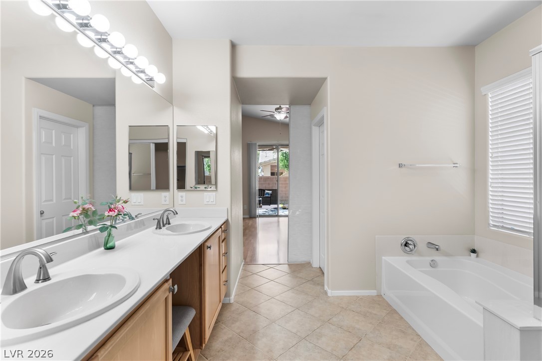 8112 Hamilton Falls Street North Las Vegas NV 89085