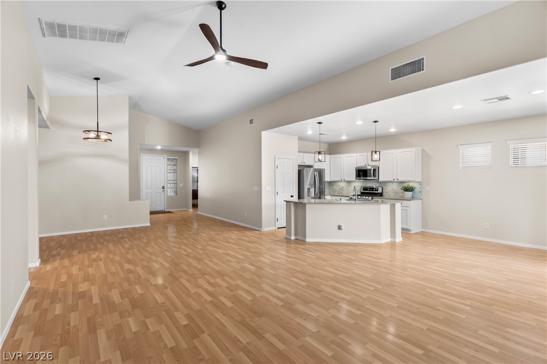 8112 Hamilton Falls Street North Las Vegas NV 89085