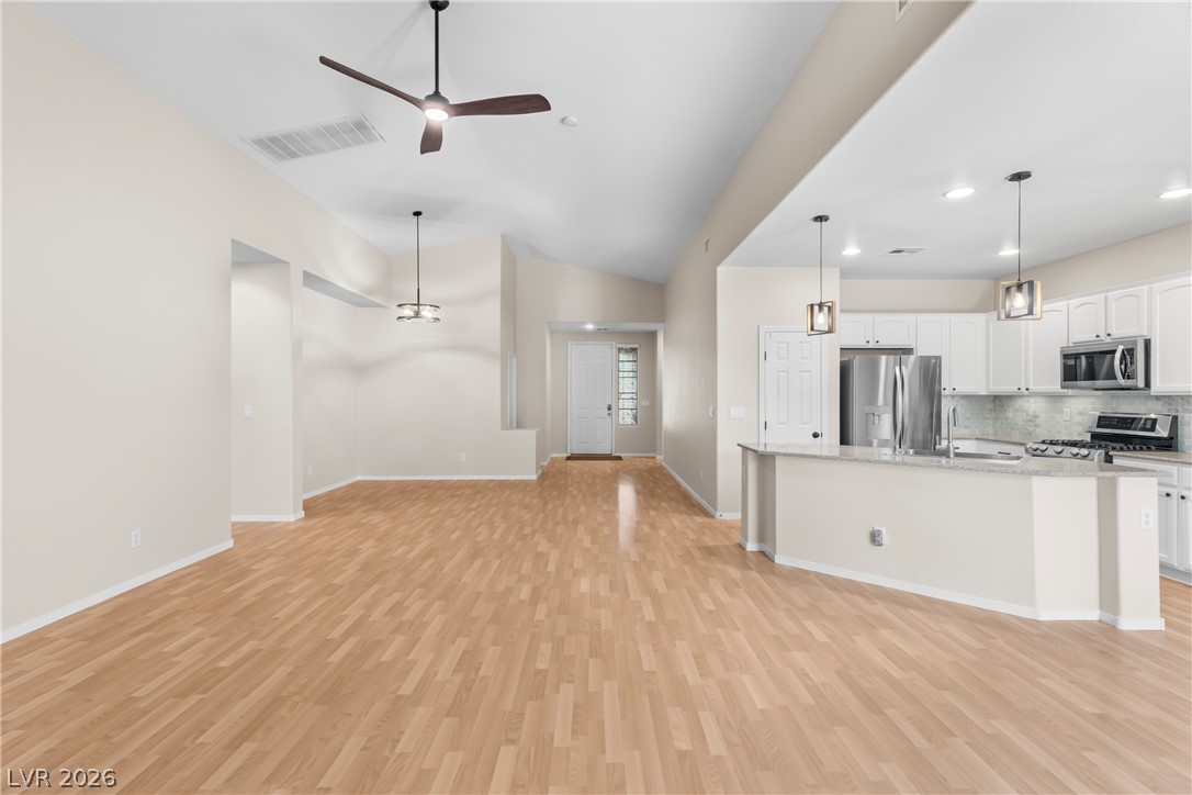 8112 Hamilton Falls Street North Las Vegas NV 89085