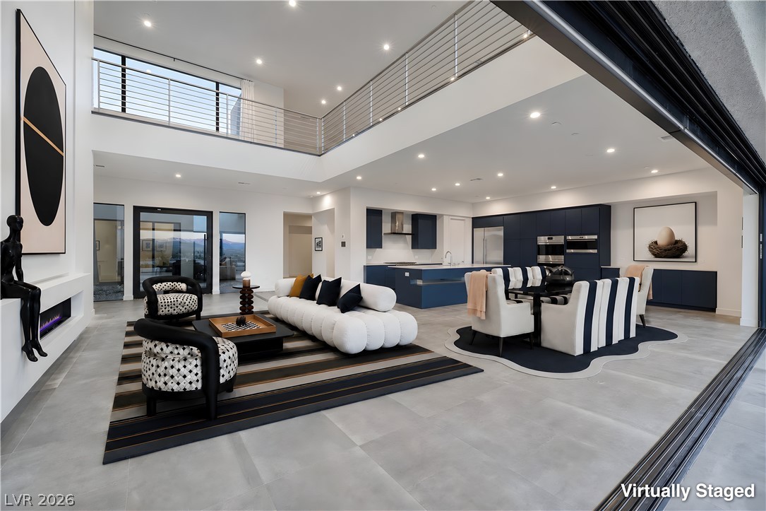25 Falling Ridge Lane Henderson NV 89011