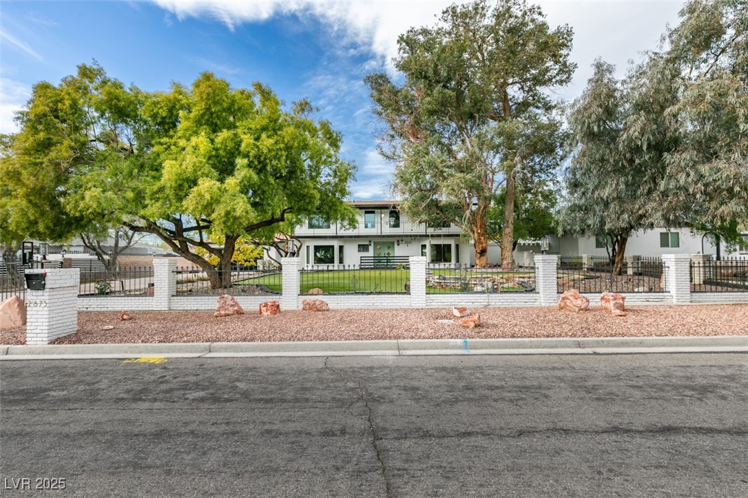 2875 Rosanna Street Las Vegas NV 89117