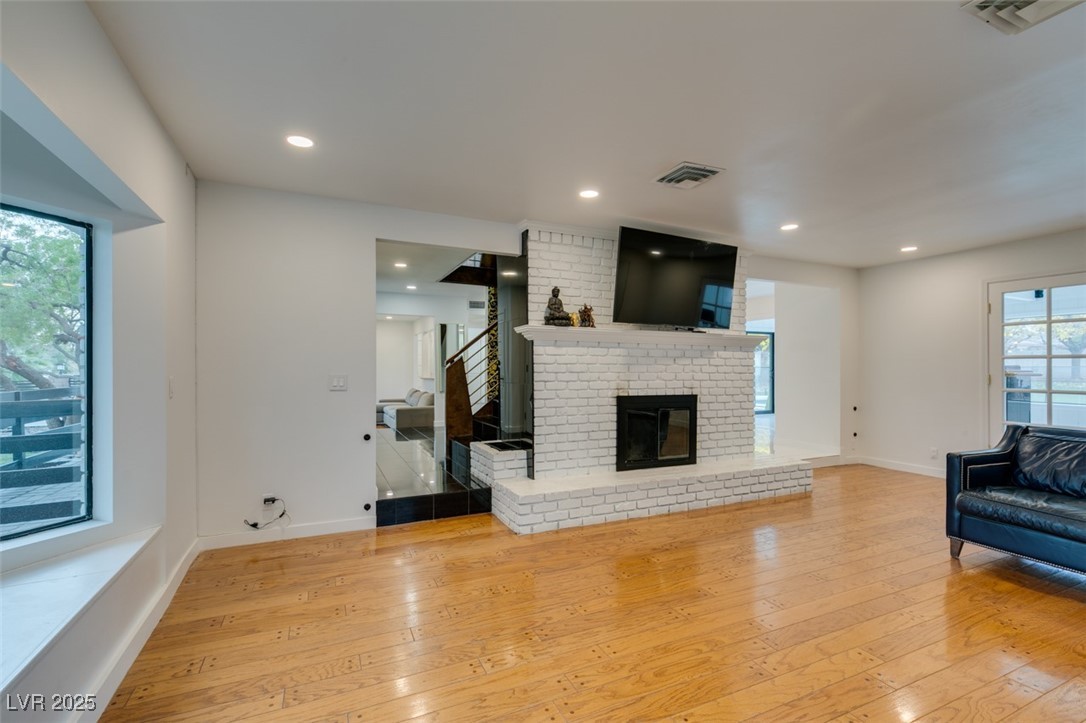 2875 Rosanna Street Las Vegas NV 89117