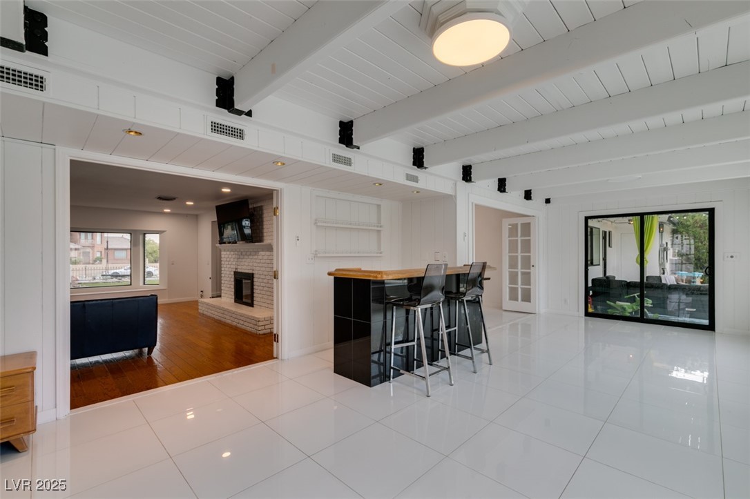 2875 Rosanna Street Las Vegas NV 89117