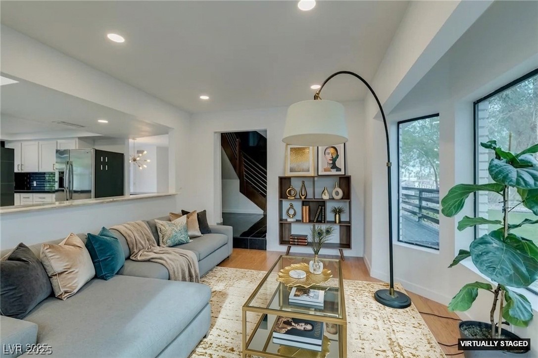 2875 Rosanna Street Las Vegas NV 89117
