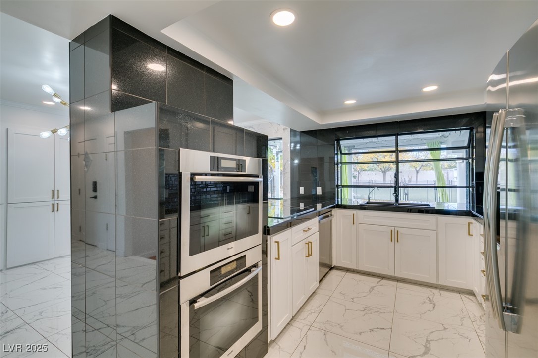 2875 Rosanna Street Las Vegas NV 89117