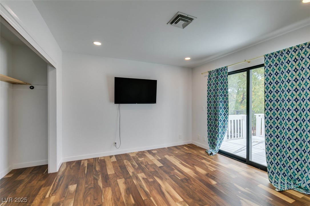 2875 Rosanna Street Las Vegas NV 89117