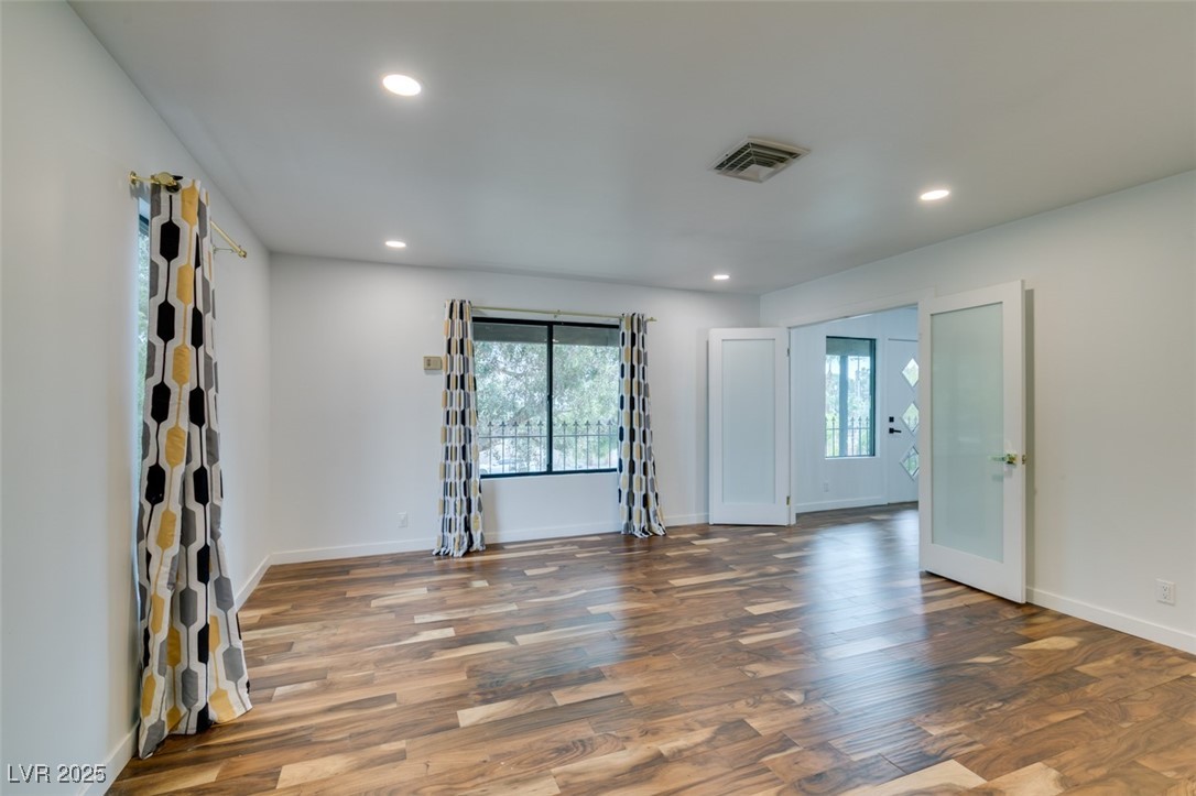 2875 Rosanna Street Las Vegas NV 89117