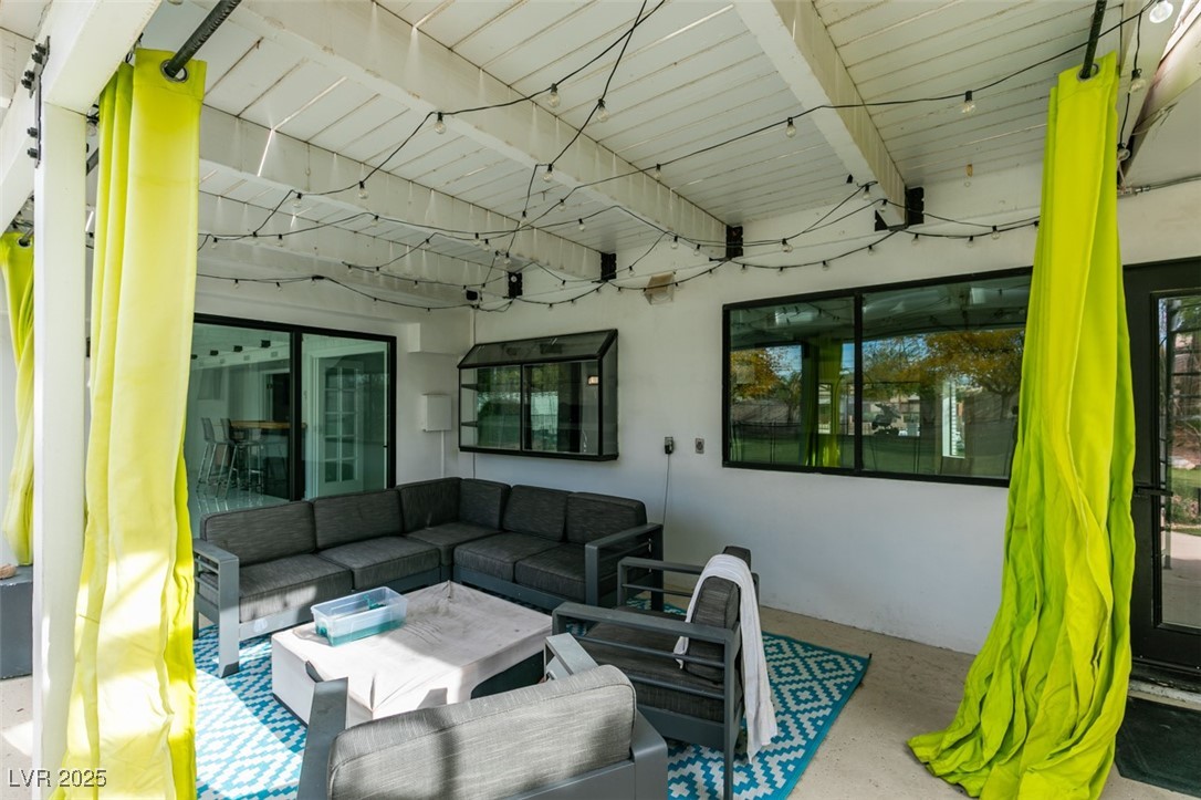 2875 Rosanna Street Las Vegas NV 89117