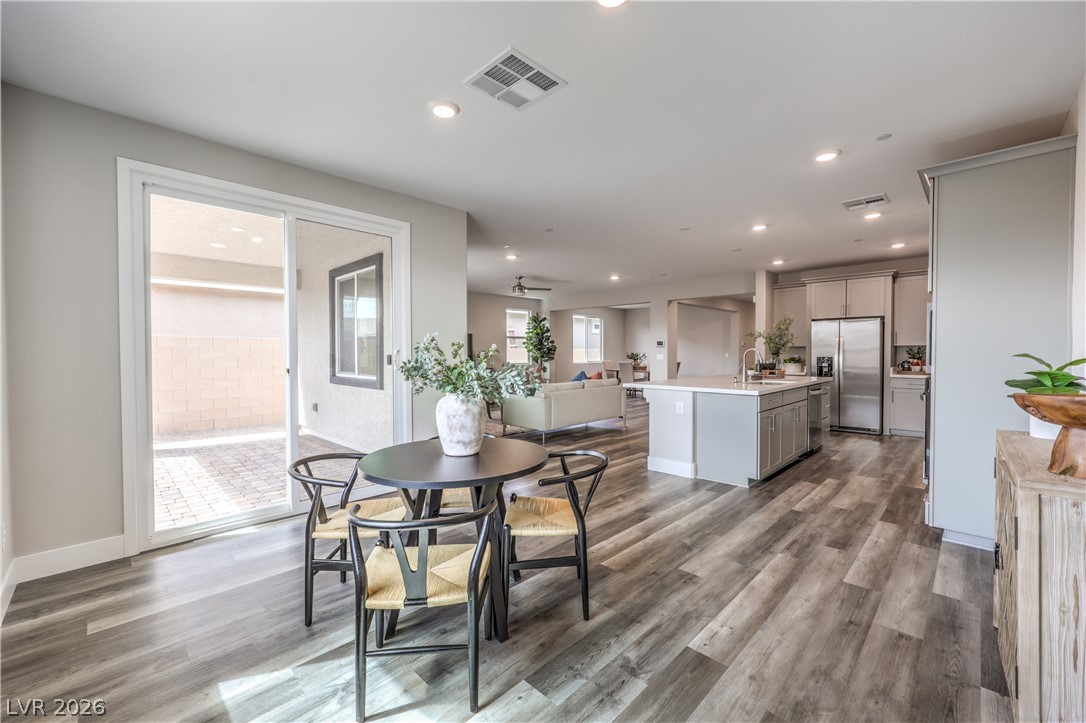 1036 Fox Falcon Street Henderson NV 89011