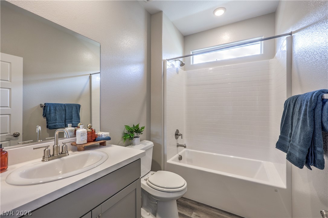 1036 Fox Falcon Street Henderson NV 89011
