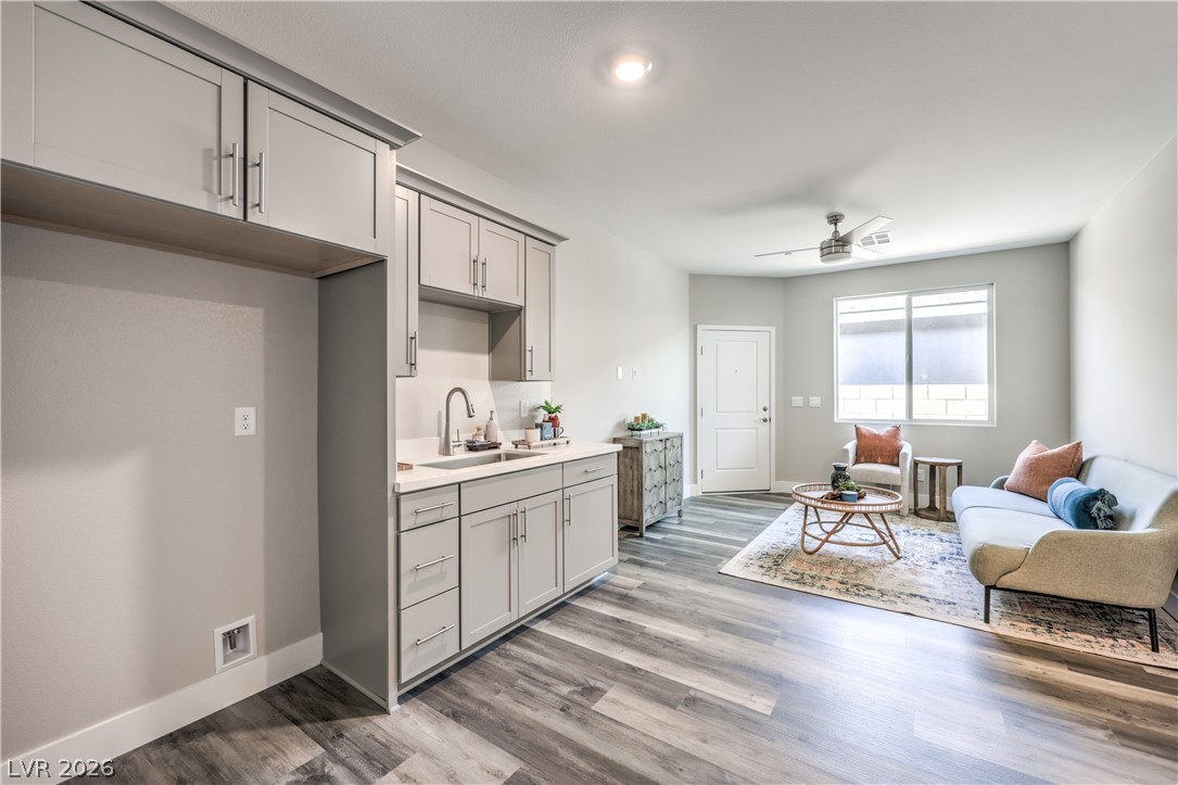 1036 Fox Falcon Street Henderson NV 89011