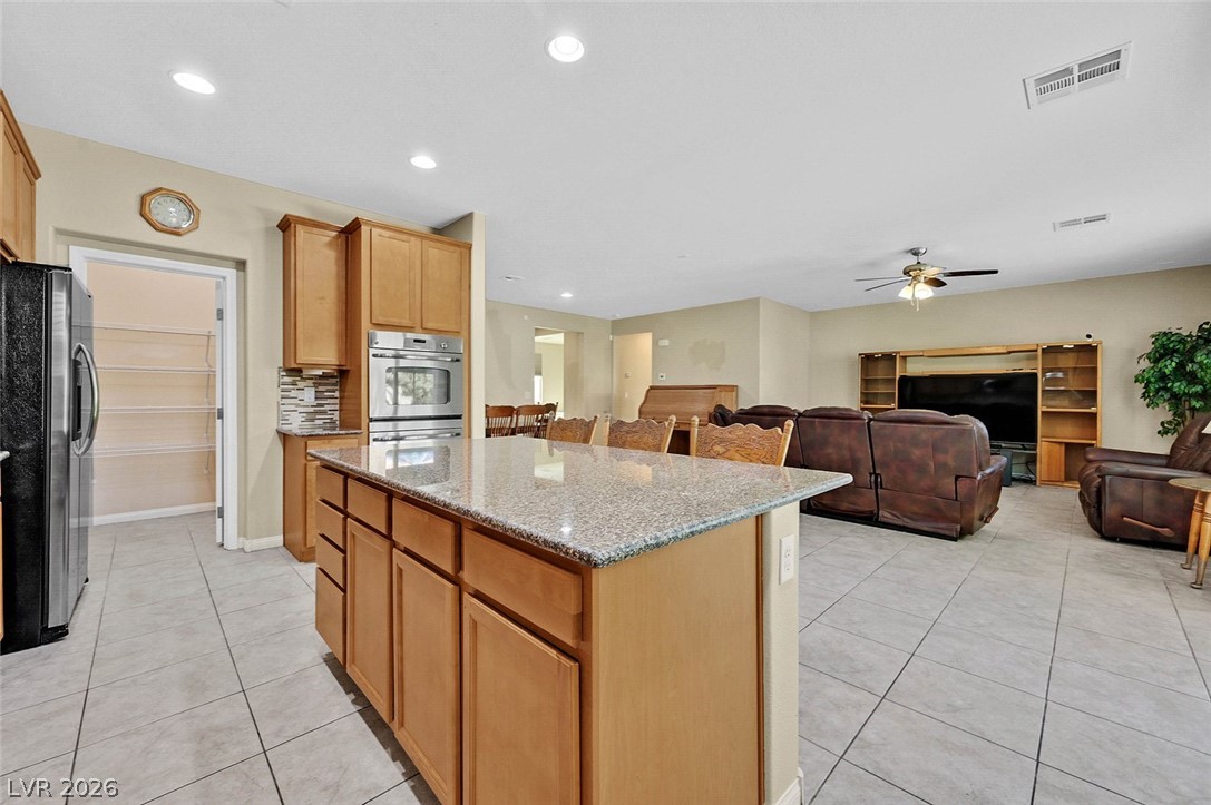8208 Redbud Vine Street North Las Vegas NV 89085