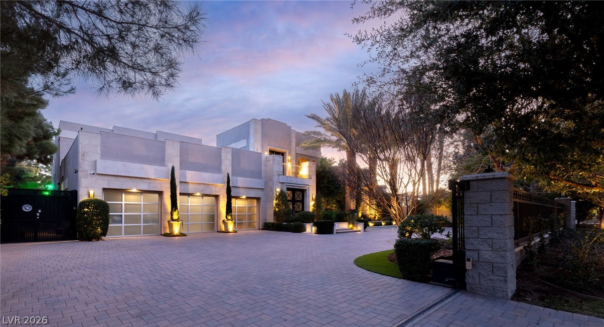 2323 Pinto Lane Las Vegas NV 89107