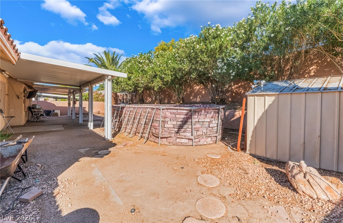 1554 Mount Hood Street Las Vegas NV 89110