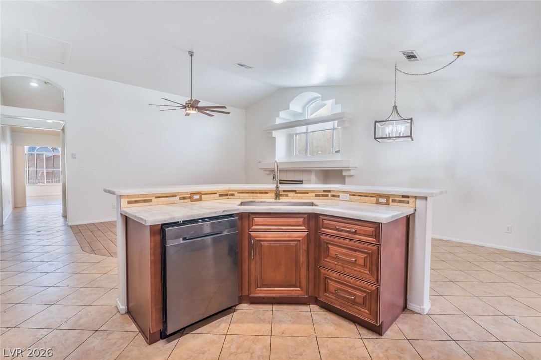 1554 Mount Hood Street Las Vegas NV 89110