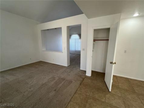 7968 Dinsmore Drive Las Vegas NV 89117