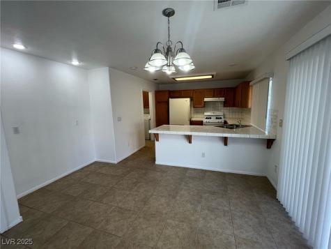 7968 Dinsmore Drive Las Vegas NV 89117