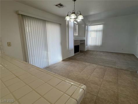 7968 Dinsmore Drive Las Vegas NV 89117